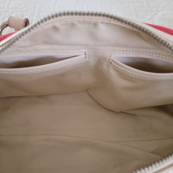 Banana Republic red barrel leather tootsie Handbag - Picture 8 of 10